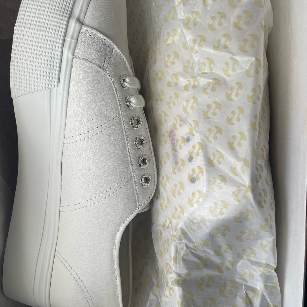 Superga White Women's Sneakers